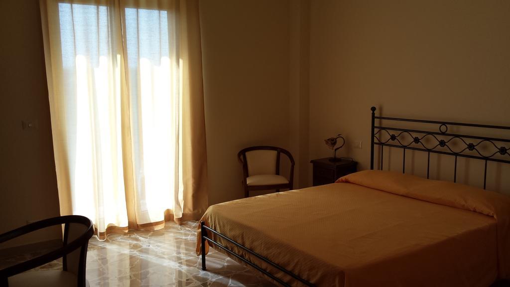 B&B Capo Sant'Alessio SantʼAlessio Siculo Екстериор снимка